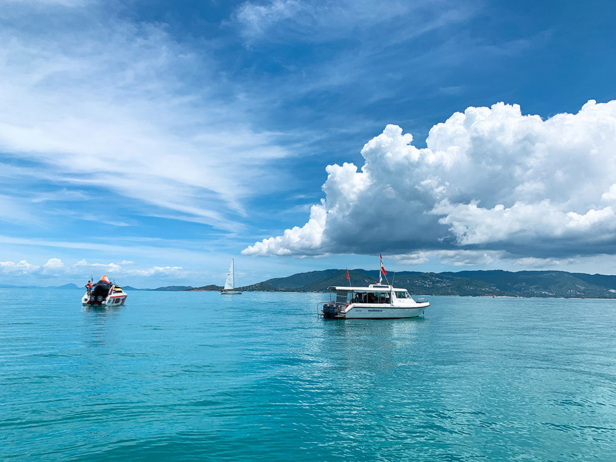 Blue skies, vivid colour and racing action. Two out of three was in store on Day 2 of Samui Regatta 2019.