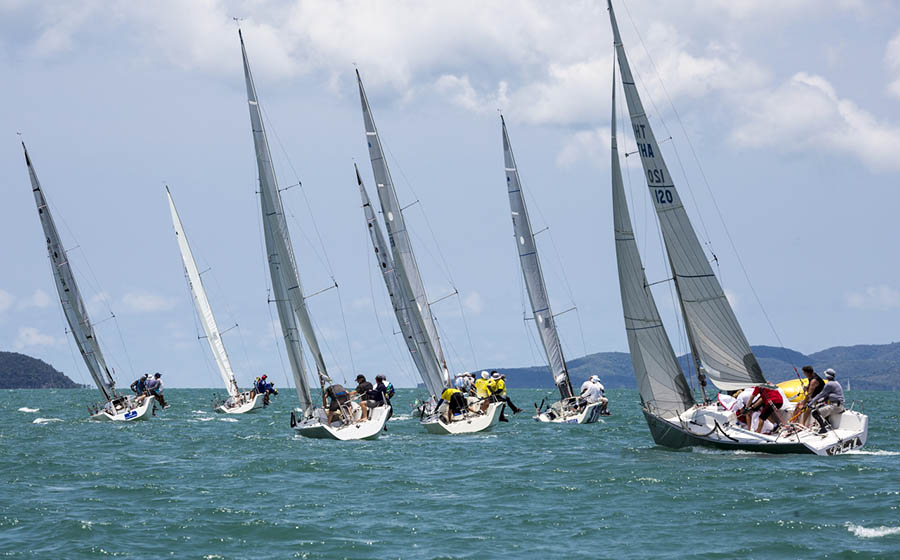 Twelve-strong Platu class delivered some close racing.